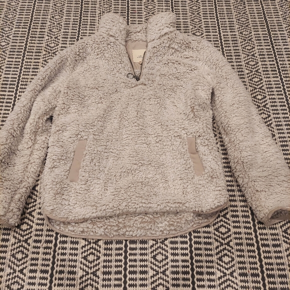 Wool sweatshirt - Picture 1 of 5